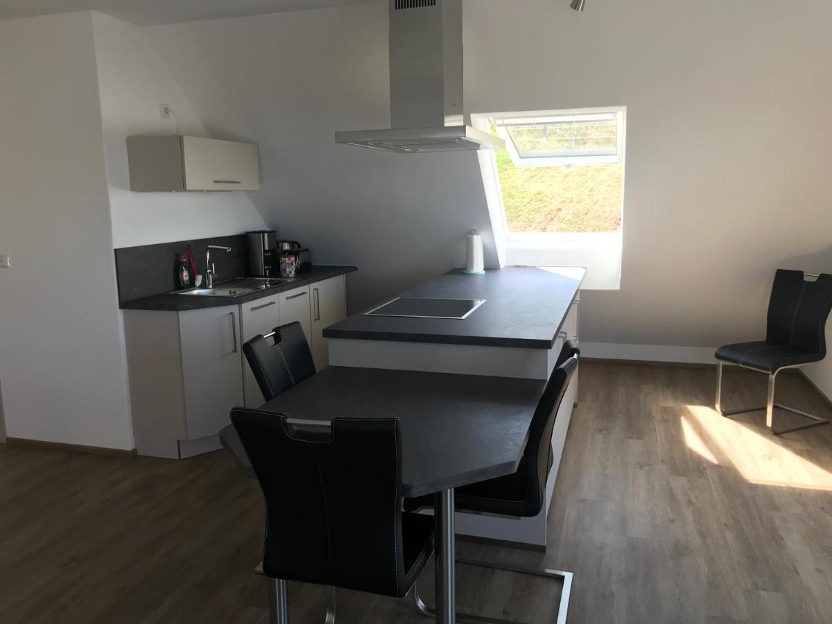 Sonniges 4 **** Dg-Apartment Mit Aufzug+Seeblick Pleinfeld Exterior photo